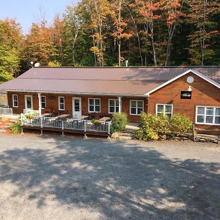 Vila Domaine Des Montagnais Notre-Dame-Des-Bois Exteriér fotografie