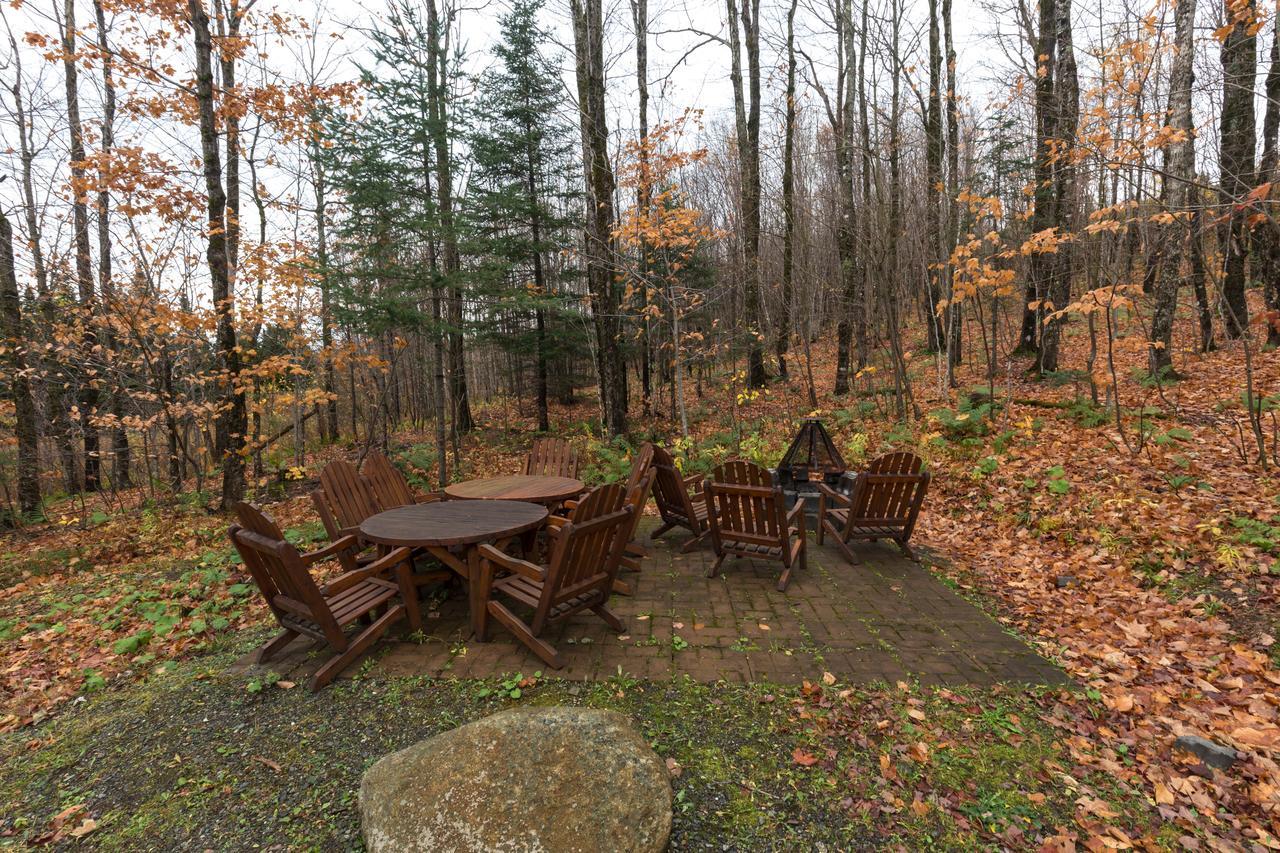 Vila Domaine Des Montagnais Notre-Dame-Des-Bois Exteriér fotografie